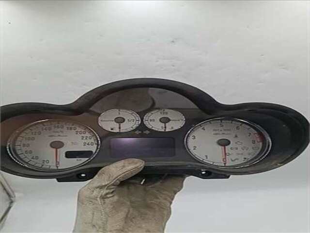Foto 3ª: Cuadro de Instrumentos Alfa Romeo 147 1.6 TS ECO 16V DISTINCTIVE (01.2006- ) [1.6 LTR. - 77 KW 16V CAT]