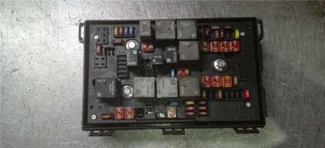 Foto 2ª: Caja Reles Fusibles Opel Astra 1.7 CDTI [A17DTR]