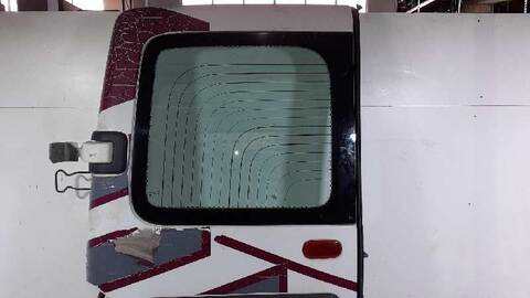 Foto 3ª: Puerta Trasera Izquierda Nissan Interstar KASTEN L1H1 3.3T 120CV 88KW [G9U650] (2008)