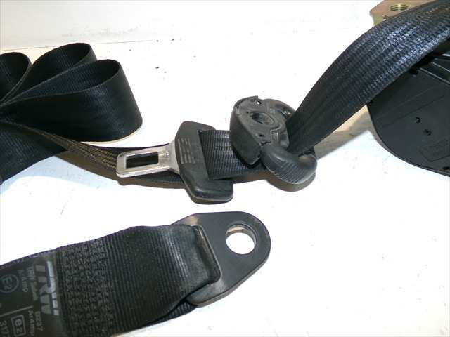 Foto 3ª: Cinturón Delantero Izquierdo Alfa Romeo 146 2.0 TD 1994-1999 [AR33601] (1998)