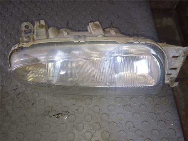 Foto 3ª: Faro Derecho Ford Courier 1.8 D [RTJ]