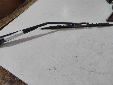 Brazo Limpia Trasero Toyota Corolla 1.3