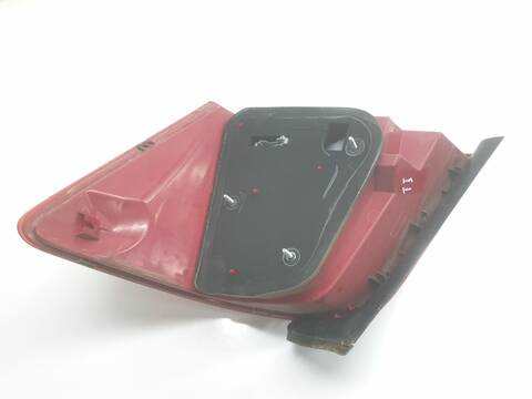 Foto 3ª: Piloto Trasero Izquierdo Mercedes Clase G 230 GLK 220 CDI 4-MATIC BE 204.984) 113CV 83KW (2010)