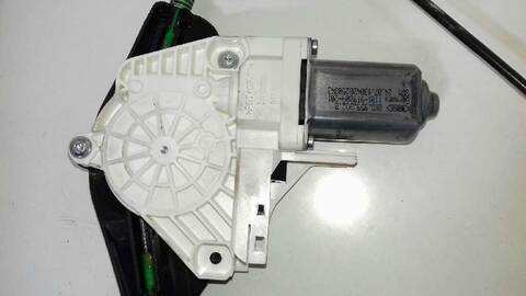 Foto 2ª: Elevalunas Eléctrico Delantero Derecho Audi Q5 2.0 TDI ADVANCE QUATTRO 130KW) 177CV [CGLC] (2013)