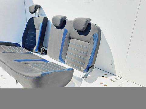 Foto 3ª: Asientos Traseros Dacia Sandero COMFORT 95CV 70KW [K9K U8] (2020)