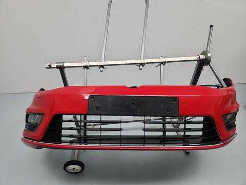 Paragolpes Delantero Volkswagen Golf 1.6 TDI 105CV 77KW