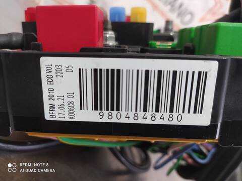 Foto 2ª: Caja Reles Fusibles Peugeot 208 ALLURE 101CV 74KW [HN05/PSA] (2021)