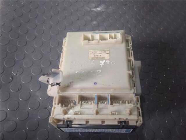 Caja Reles Fusibles Toyota Prius HÍBRIDO BASIS [HÍBRIDO 57 KW ( 1.5 LTR. - 57 CAT)]