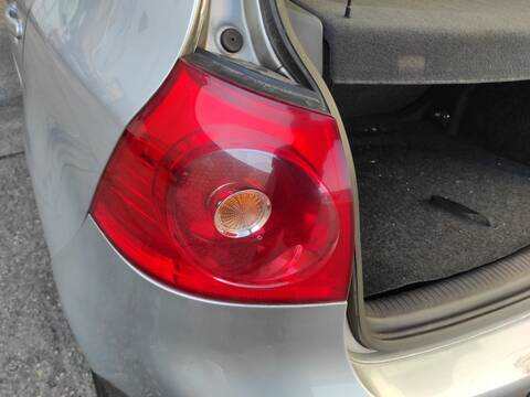 Piloto Trasero Izquierdo Volkswagen Golf BKC
