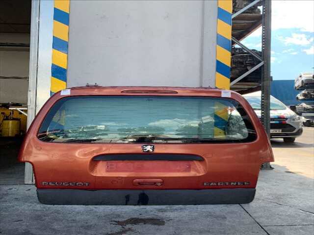 Portón Peugeot Partner 1.9 D FURGON