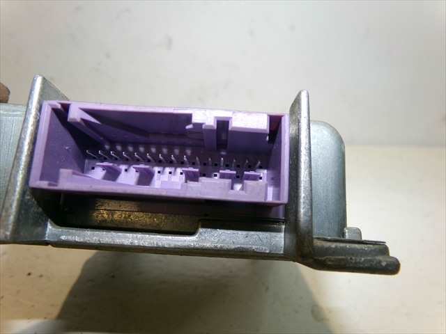 Foto 3ª: Centralita Airbag Volvo S40 1.6 G 1996-2003 [B4164S] (1998)