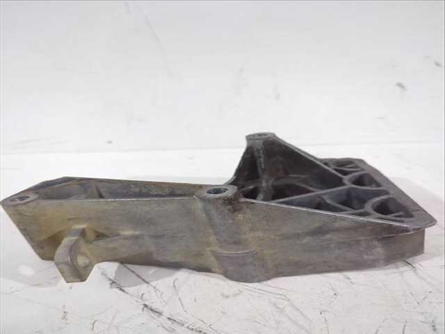 Foto 3ª: Soporte Motor Volkswagen Polo 1.9 SDI 64CV [ASY] (2001)