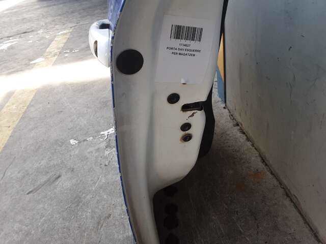 Foto 3ª: Puerta Delantera Izquierda Peugeot 2008 1.6 HDI99CV 0CV [BH02] (2018)