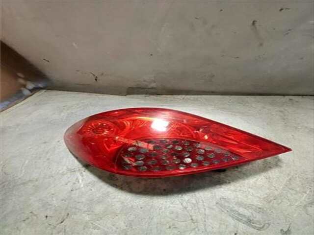 Foto 2ª: Piloto Trasero Izquierdo Peugeot 207 1.4 URBAN [1.4 LTR. - 50 KW HDI] [8HZ / DV4]