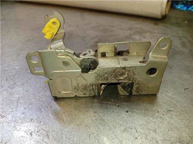 Foto 3ª: Cerradura Puerta Delantera Izquierda Iveco Daily 35C12 V. 35C12 V/P. 35S12 V. 35S12 V/P [F1AE0481GA]