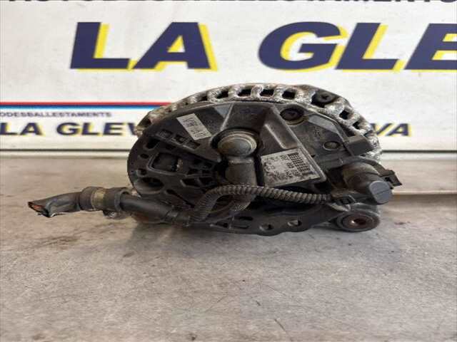 Foto 2ª: Alternador Audi A4 1.9 TDI130CV AVANT BERLINA [AVF] (2003)