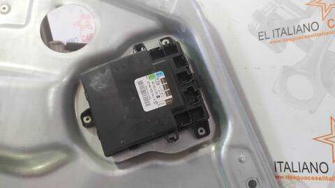 Foto 4ª: Elevalunas Eléctrico Delantero Izquierdo Mercedes Clase ML 300 3.0 CDI W164) 224CV 165KW AUT. OM642 [OM642940] (2006)