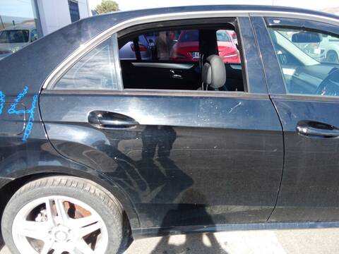 Puerta Trasera Derecha Mercedes Clase E 180 E 200 CDI - BLUETEC 212.005 212.006) 136CV 100KW