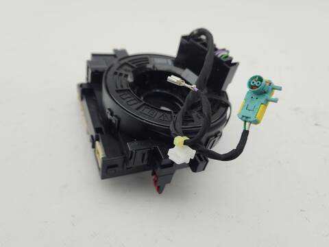 Foto 3ª: Anillo Airbag Toyota Yaris MXPJ1) 1.5 HYBRID 92CV [M15A] (2024)