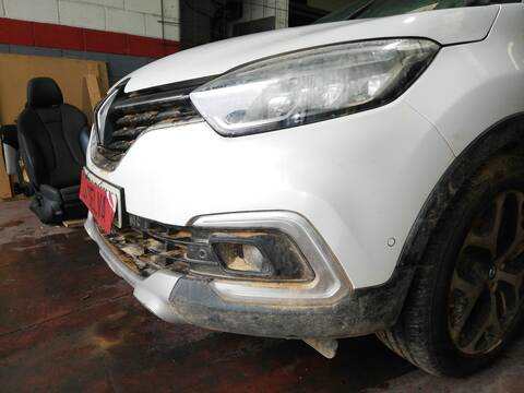 Foto 3ª: Paragolpes Delantero Renault Captur H5F408 (2018)