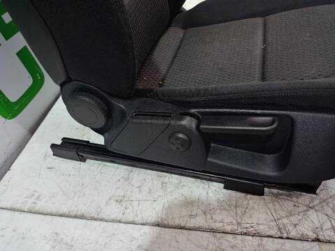 Foto 3ª: Asiento Delantero Derecho Audi A6 2.4 177CV [BDW] (2004)