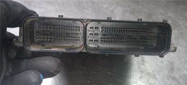 Foto 3ª: Centralita Motor ECU Seat Altea 1.6 EMOCIÓN [1.6 LTR. - 66 KW TDI] [CAYB]