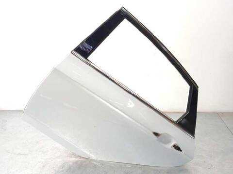 Foto 2ª: Puerta Trasera Izquierda Hyundai i40 STYLE BLUE 116CV 85KW [D4FD] (2014)