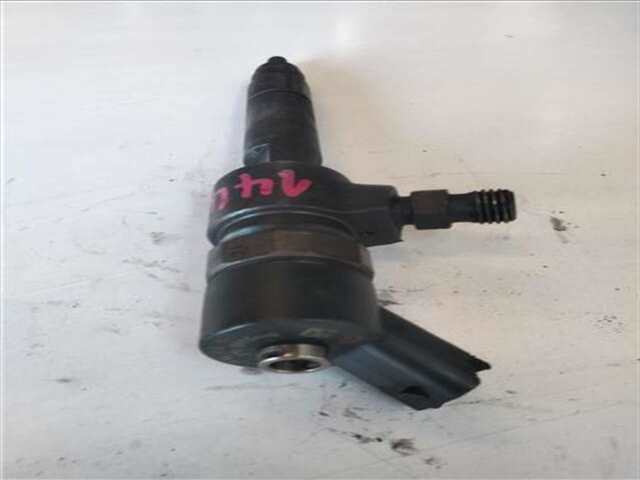 Foto 2ª: Inyectores Opel Vectra 1.9 ELEGANCE [1.9 LTR. - 74 KW CDTI CAT (Z 19 DTL - LPP)] [Z19DT]