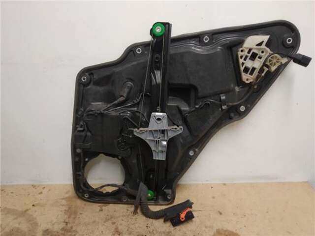 Foto 2ª: Elevalunas Eléctrico Trasero Izquierdo Volkswagen Tiguan 2.0 TDI DPF (170 CV) [CBBB]