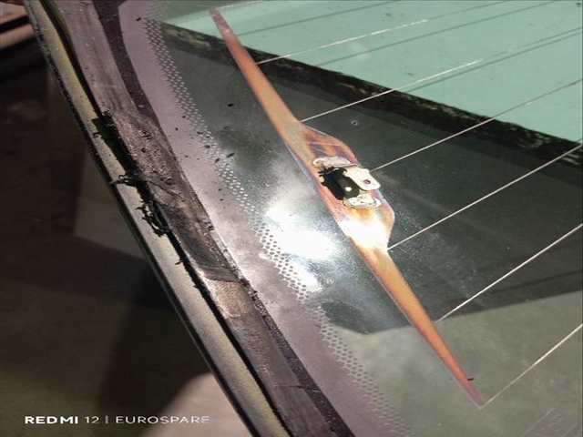 Foto 3ª: Luna Trasera Ford Ranger 2.2 D 4P [QJ2W] (2016)