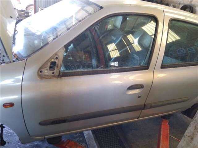 Puerta Delantera Izquierda Renault Clio 1.9 DTI ALIZE [1.9 LTR. - 59 KW DTI DIESEL]