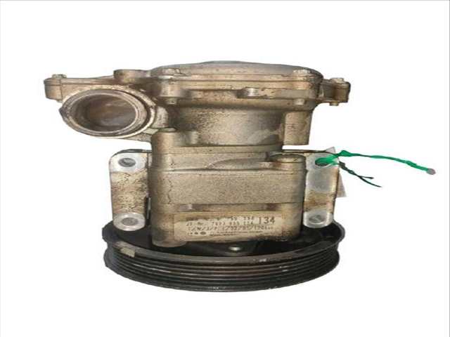Foto 3ª: Bomba de Direccion Bmw Serie 1 114 120 I 150CV (2003)