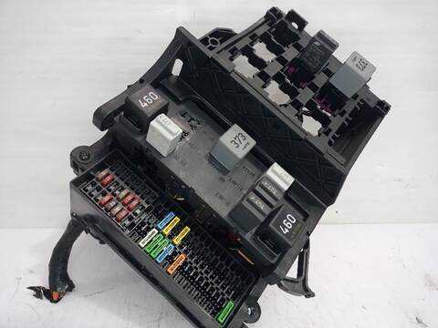 Foto 3ª: Caja Reles Fusibles Seat Altea FAMILY 105CV [BXE] (2006)