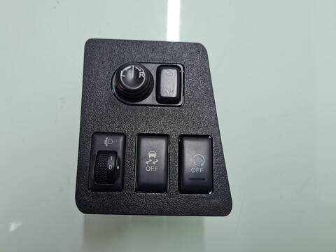 Mando Multifuncion Nissan Qashqai ACENTA 131CV 96KW