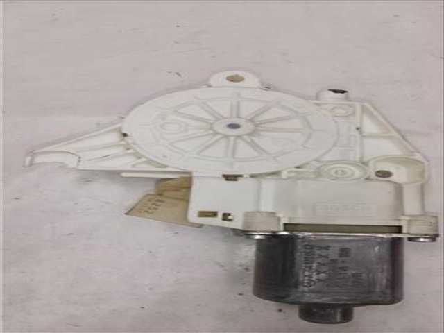 Foto 4ª: Elevalunas Eléctrico Trasero Derecho Mercedes Clase C 160 C 200 KOMPRESSOR 204.041) 184CV 135KW [M 271.950] (2009)