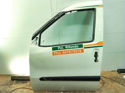 Puerta Delantera Izquierda Fiat Doblo 1.3 D MULTIJET