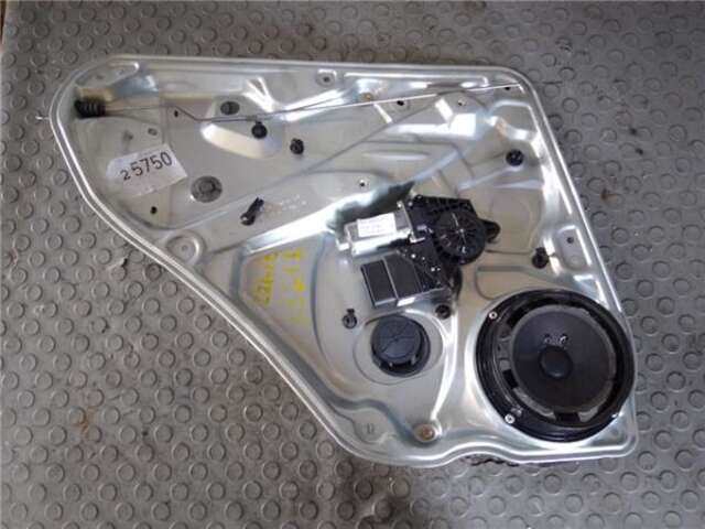 Foto 2ª: Elevalunas Eléctrico Trasero Izquierdo Volkswagen Passat 1.9 TDI [AVF]