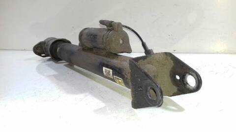 Foto 3ª: Amortiguador Trasero Derecho Mercedes Clase ML 320 3.0 CDI W164) 224CV 165KW 164.122) (2005)