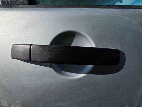 Maneta Exterior Delantera Derecha Land Rover Discovery 306DT AUT.