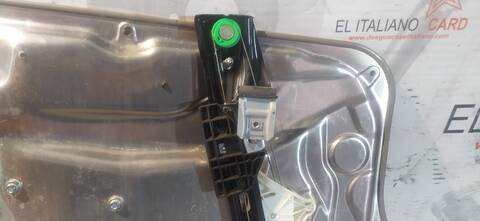 Foto 4ª: Elevalunas Manual Trasero Derecho Mercedes Clase C 160 C 220 CDI BLUEEFFICIENCY 204.002) 170CV 125KW [651911] (2012)