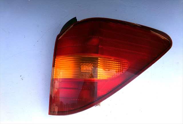 Piloto Trasero Derecho Ssangyong Rodius 2.7 D 2005-2013