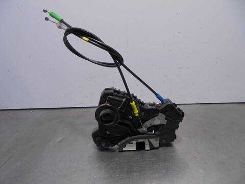 Cerradura Puerta Delantera Izquierda Toyota Auris HYBRID ACTIVE 99CV 73KW
