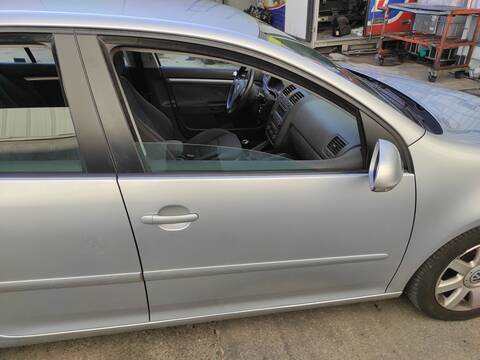 Puerta Delantera Derecha Volkswagen Golf BKC