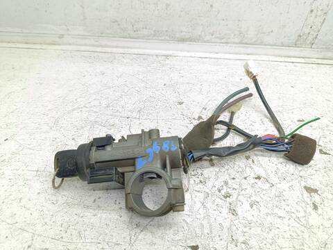 Foto 4ª: Motor de Arranque Ssangyong Musso 2.9 TDI LUX 120CV 88KW [SY662LA] (2000)
