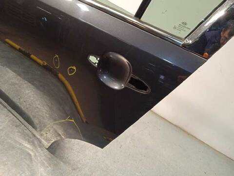 Foto 2ª: Puerta Trasera Izquierda Kia Sportage DRIVE 4X2 135CV 99KW [G4FD] (2014)