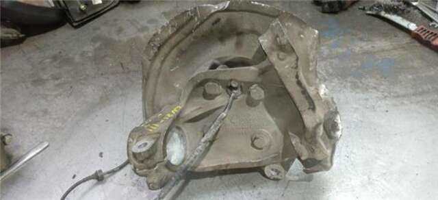 Foto 3ª: Mangueta Delantera Izquierda Bmw Serie 1 114 2.0 118D [2.0 LTR. - 90 KW 16V DIESEL CAT] [M47N 204 D4]