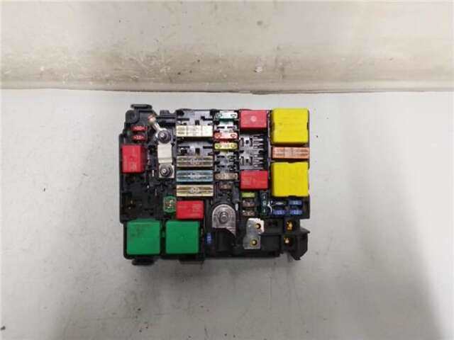 Caja Reles Fusibles Peugeot 2008 1.2 ACCESS [1.2 LTR. - 60 KW 12V VTI]