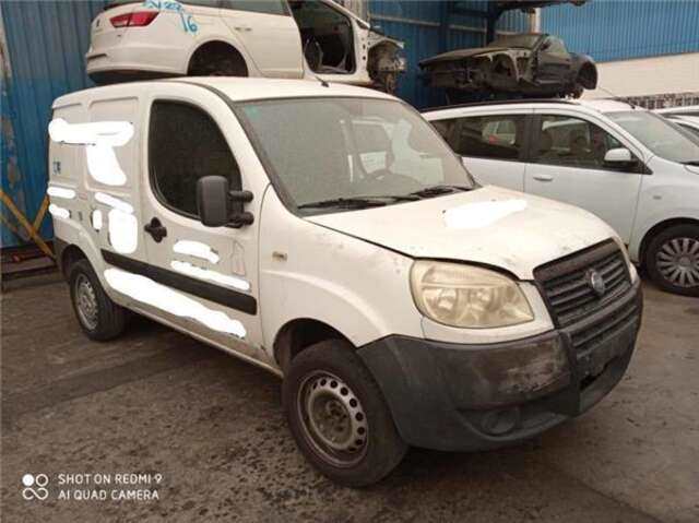 Faro Izquierdo Fiat Doblo 1.3 D II MULTIJET