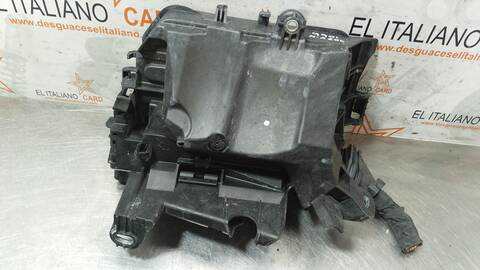 Foto 3ª: Caja Reles Fusibles Mercedes Clase A 140 A 200 CDI 176.008) 136CV 100KW [651930] (2017)