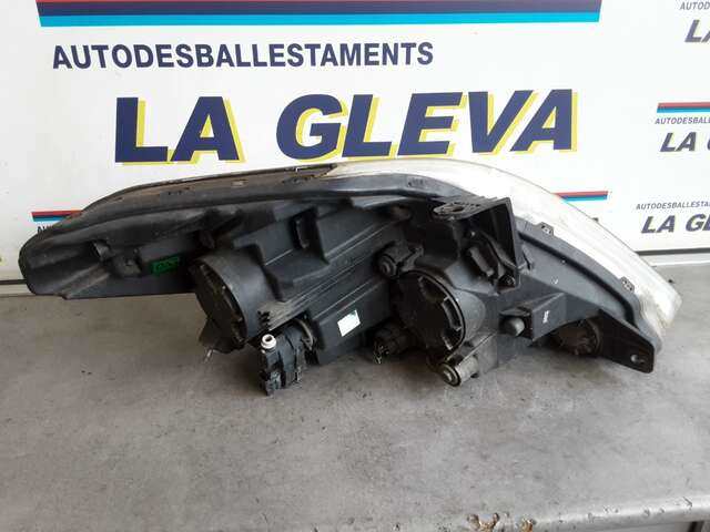 Foto 2ª: Faro Izquierdo Ssangyong Rexton 2.0 CRDI 155CV 0CV [671960] (2013)